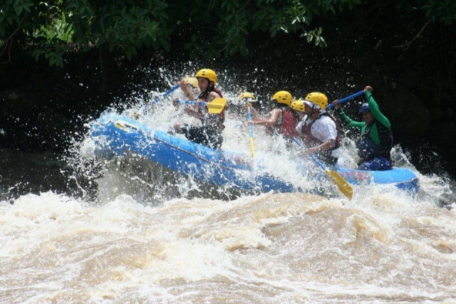 Accion en el rio